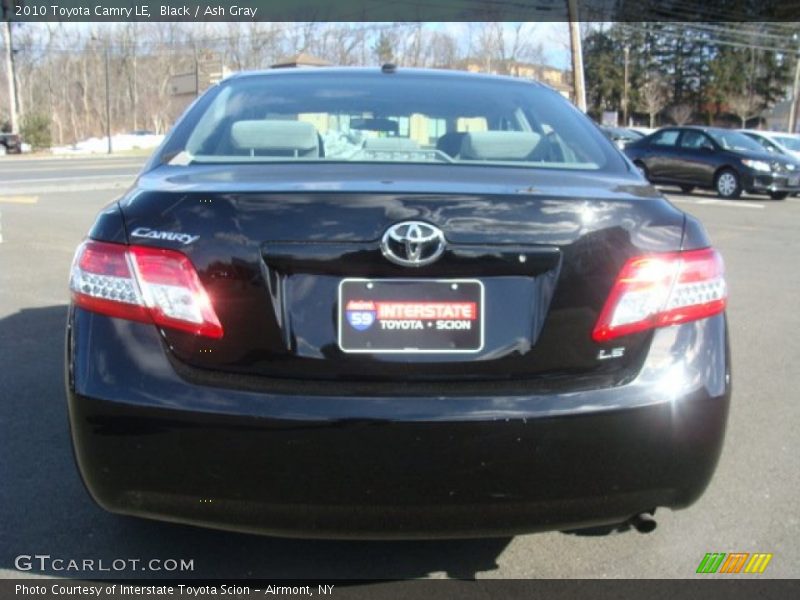 Black / Ash Gray 2010 Toyota Camry LE
