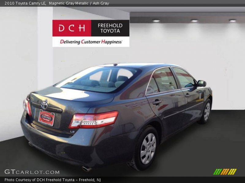 Magnetic Gray Metallic / Ash Gray 2010 Toyota Camry LE