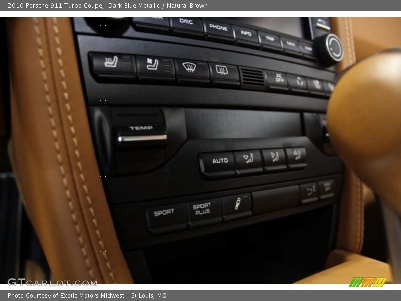 Controls of 2010 911 Turbo Coupe