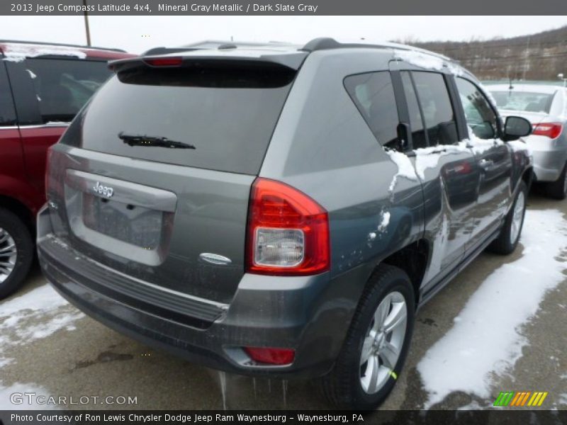 Mineral Gray Metallic / Dark Slate Gray 2013 Jeep Compass Latitude 4x4