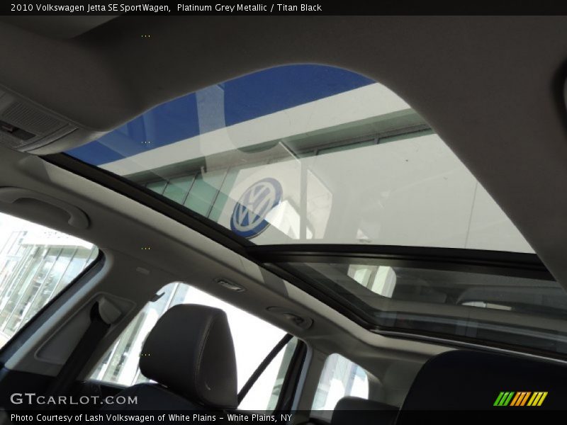 Platinum Grey Metallic / Titan Black 2010 Volkswagen Jetta SE SportWagen
