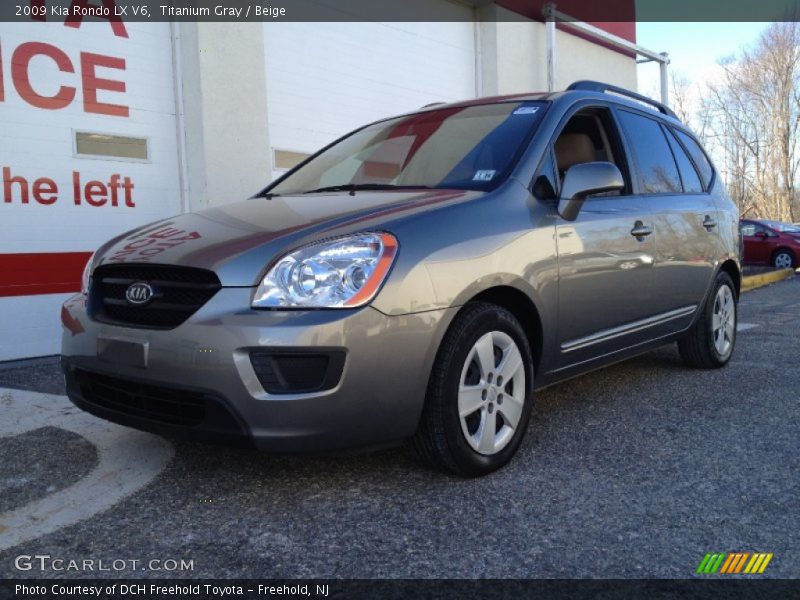 Titanium Gray / Beige 2009 Kia Rondo LX V6