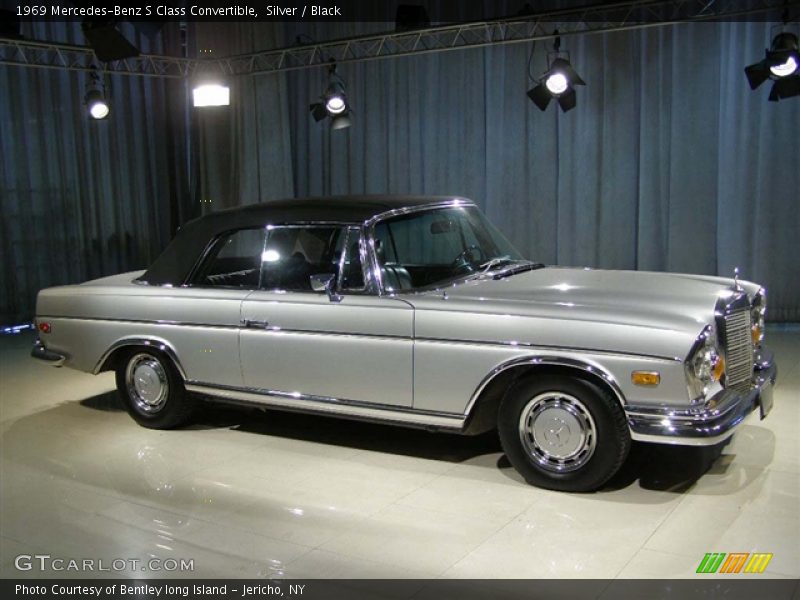 Silver / Black 1969 Mercedes-Benz S Class Convertible