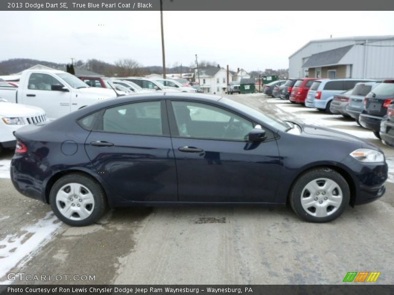 True Blue Pearl Coat / Black 2013 Dodge Dart SE