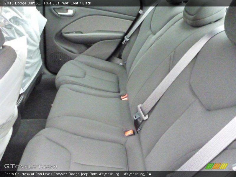 True Blue Pearl Coat / Black 2013 Dodge Dart SE