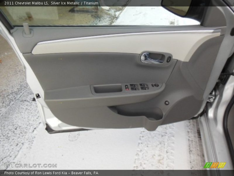 Silver Ice Metallic / Titanium 2011 Chevrolet Malibu LS