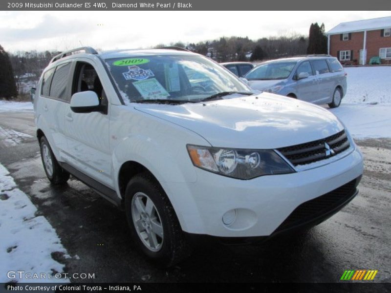 Front 3/4 View of 2009 Outlander ES 4WD