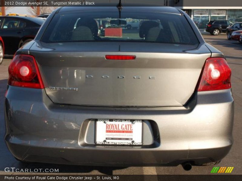 Tungsten Metallic / Black 2012 Dodge Avenger SE
