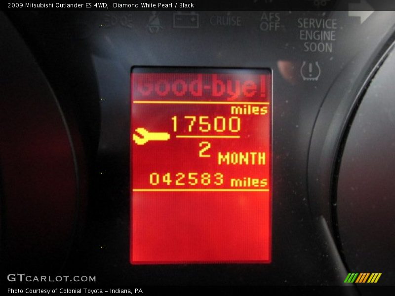 Diamond White Pearl / Black 2009 Mitsubishi Outlander ES 4WD