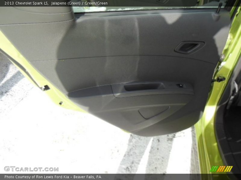 Jalapeno (Green) / Green/Green 2013 Chevrolet Spark LS