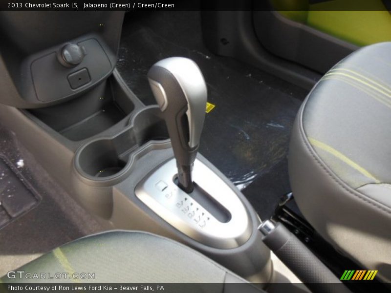 Jalapeno (Green) / Green/Green 2013 Chevrolet Spark LS