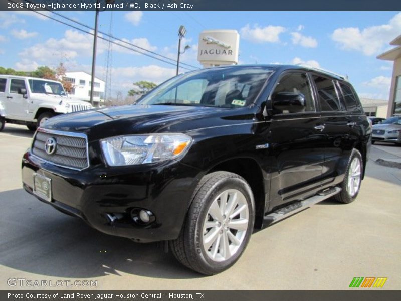 Front 3/4 View of 2008 Highlander Hybrid Limited 4WD