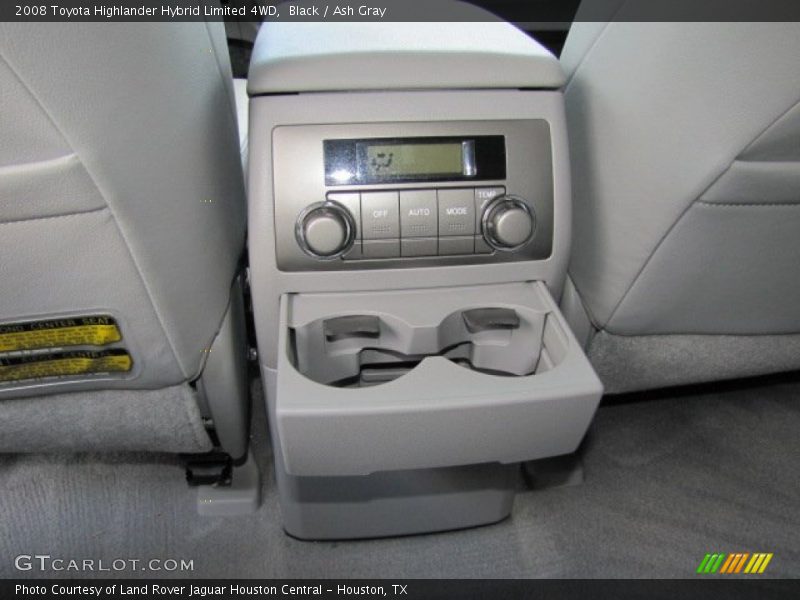 Controls of 2008 Highlander Hybrid Limited 4WD