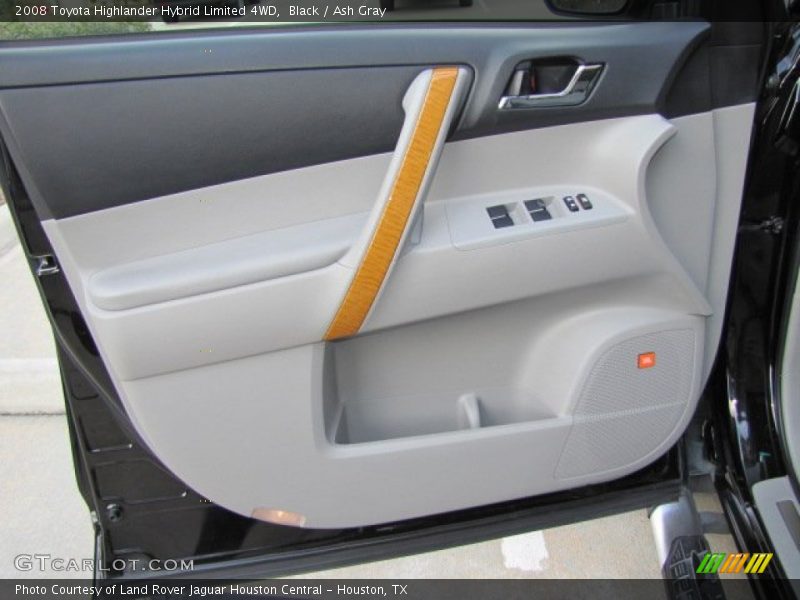 Door Panel of 2008 Highlander Hybrid Limited 4WD