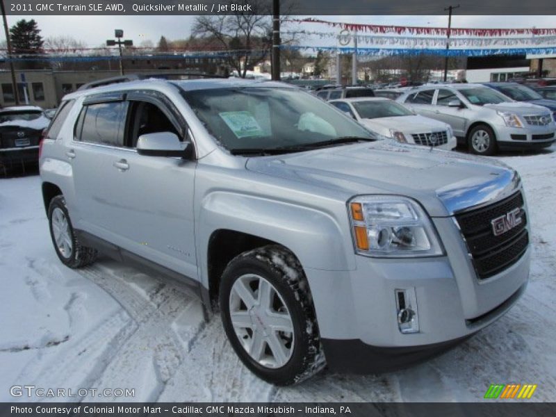 Front 3/4 View of 2011 Terrain SLE AWD