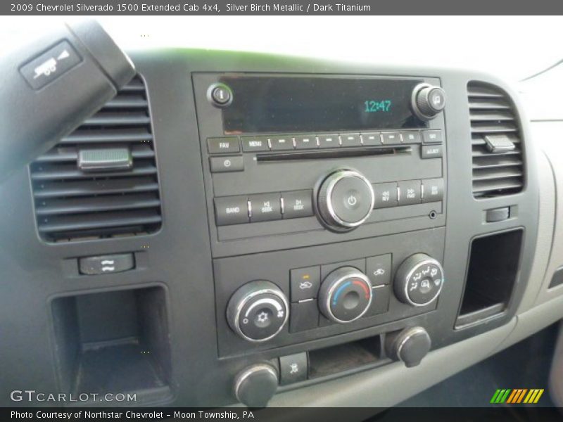 Silver Birch Metallic / Dark Titanium 2009 Chevrolet Silverado 1500 Extended Cab 4x4