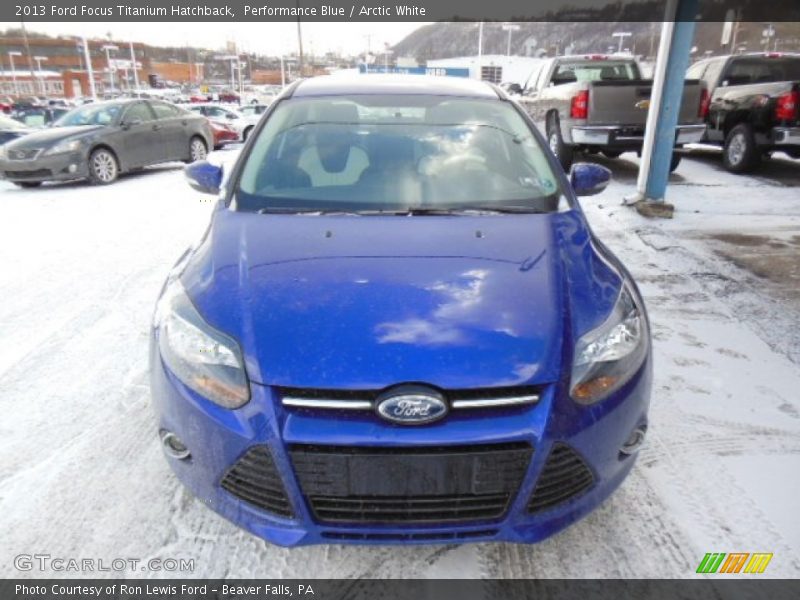 Performance Blue / Arctic White 2013 Ford Focus Titanium Hatchback