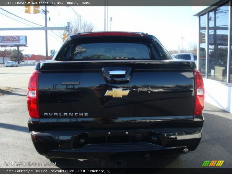 Black / Ebony 2012 Chevrolet Avalanche LTZ 4x4