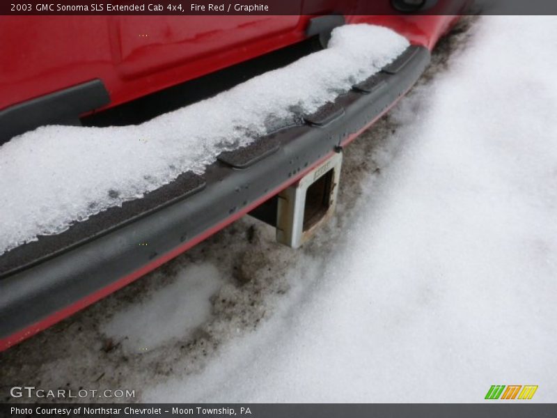 Fire Red / Graphite 2003 GMC Sonoma SLS Extended Cab 4x4