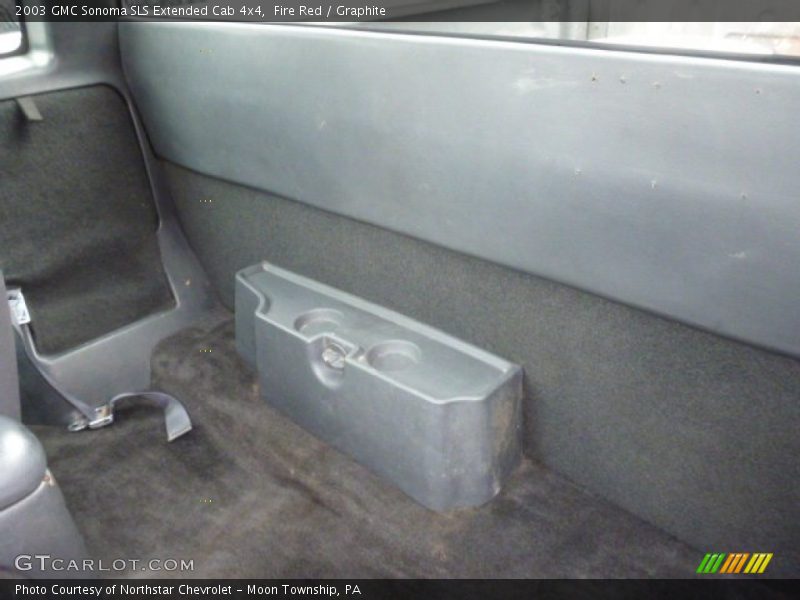 Fire Red / Graphite 2003 GMC Sonoma SLS Extended Cab 4x4