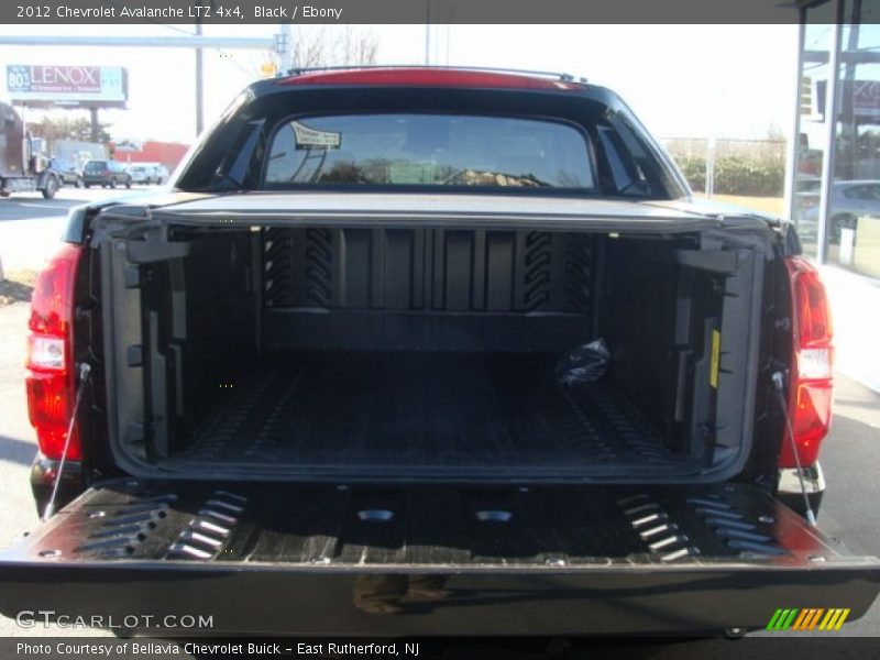 Black / Ebony 2012 Chevrolet Avalanche LTZ 4x4