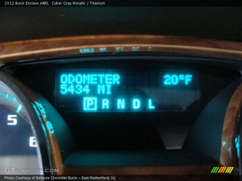 Cyber Gray Metallic / Titanium 2012 Buick Enclave AWD