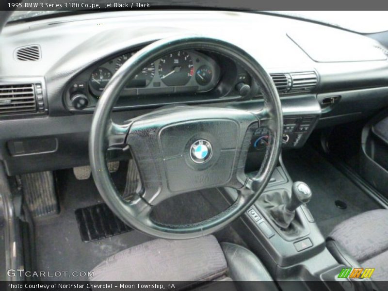 Dashboard of 1995 3 Series 318ti Coupe