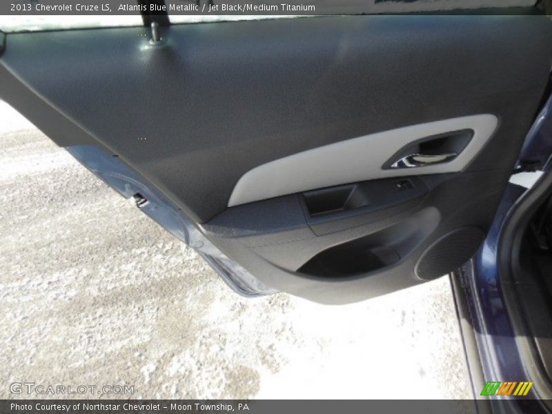 Atlantis Blue Metallic / Jet Black/Medium Titanium 2013 Chevrolet Cruze LS