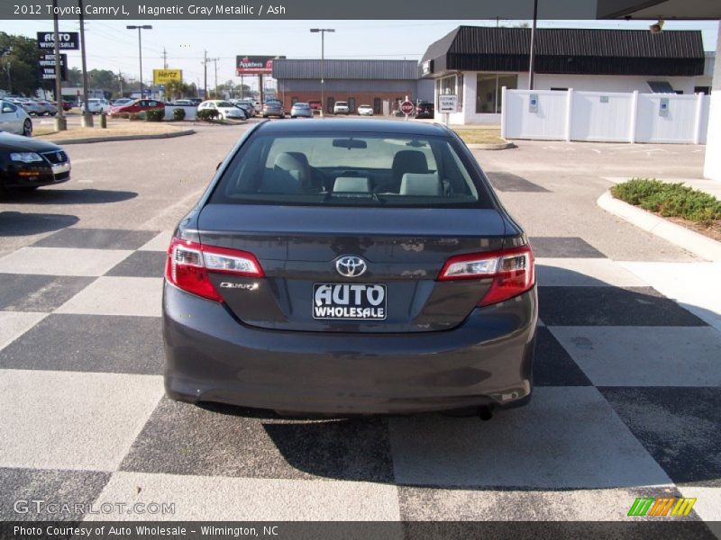 Magnetic Gray Metallic / Ash 2012 Toyota Camry L