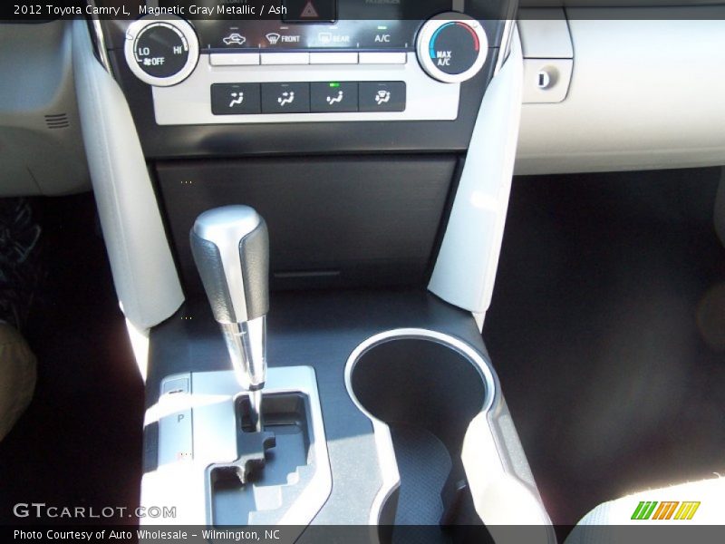 Magnetic Gray Metallic / Ash 2012 Toyota Camry L