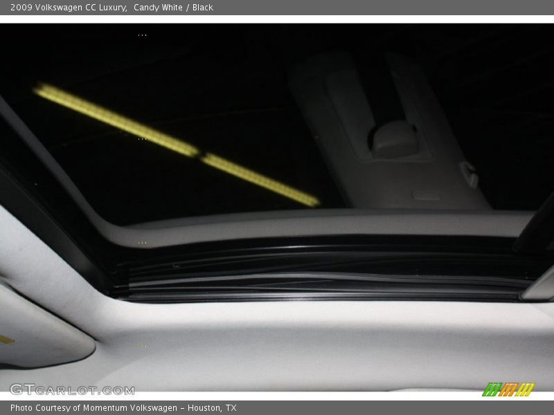 Candy White / Black 2009 Volkswagen CC Luxury