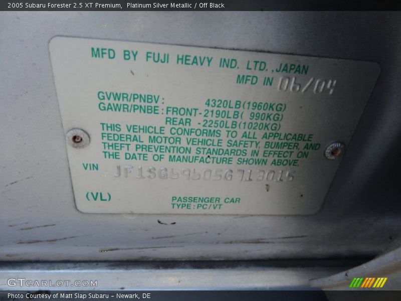 Platinum Silver Metallic / Off Black 2005 Subaru Forester 2.5 XT Premium