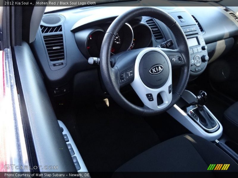 Molten Red / Black Soul Logo Cloth 2012 Kia Soul +