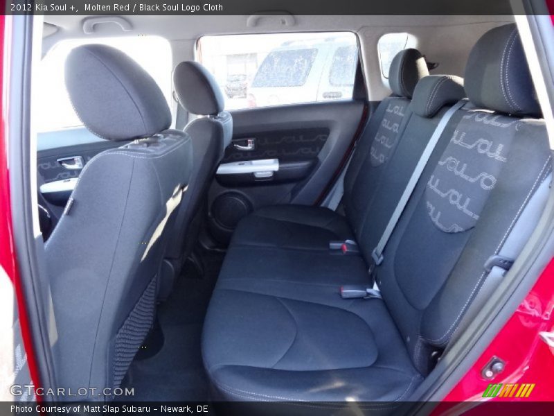 Molten Red / Black Soul Logo Cloth 2012 Kia Soul +