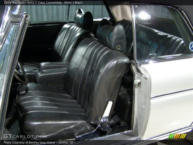 Silver / Black 1969 Mercedes-Benz S Class Convertible