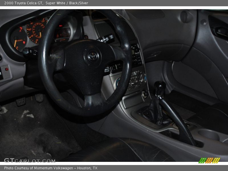 Super White / Black/Silver 2000 Toyota Celica GT