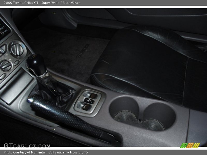 Super White / Black/Silver 2000 Toyota Celica GT