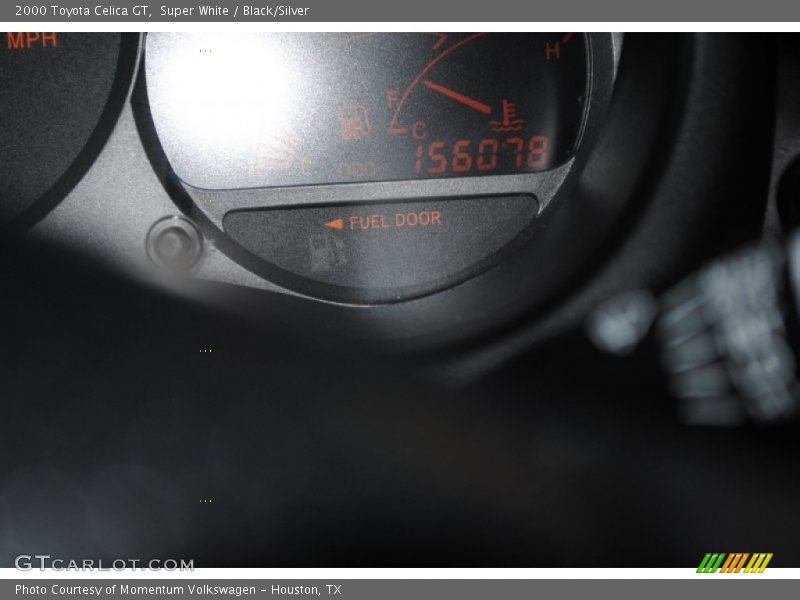 Super White / Black/Silver 2000 Toyota Celica GT