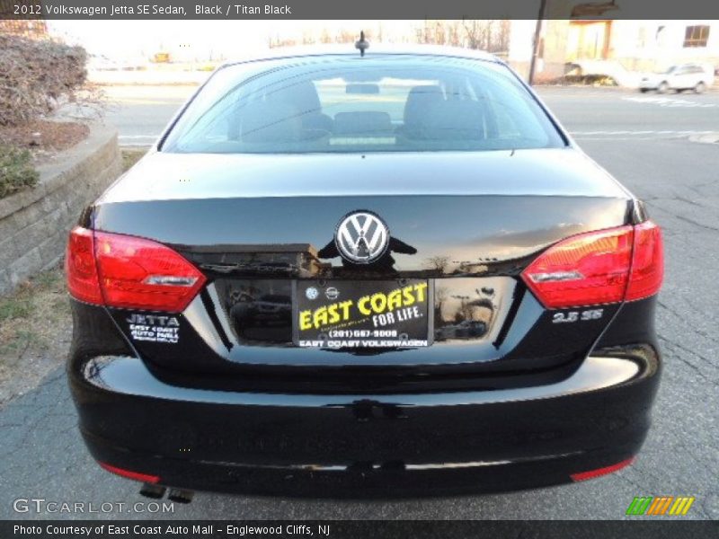 Black / Titan Black 2012 Volkswagen Jetta SE Sedan