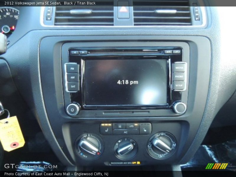 Black / Titan Black 2012 Volkswagen Jetta SE Sedan