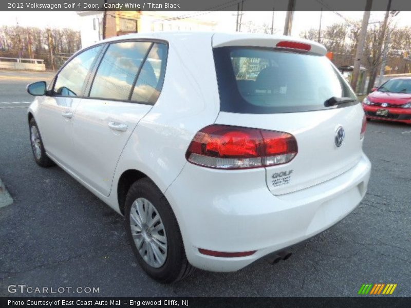 Candy White / Titan Black 2012 Volkswagen Golf 4 Door