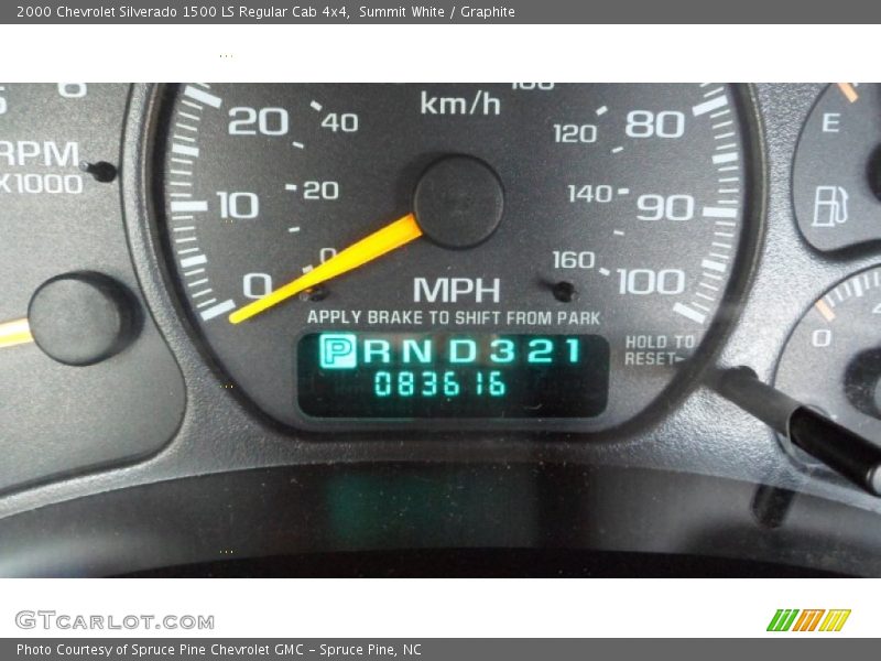 Summit White / Graphite 2000 Chevrolet Silverado 1500 LS Regular Cab 4x4