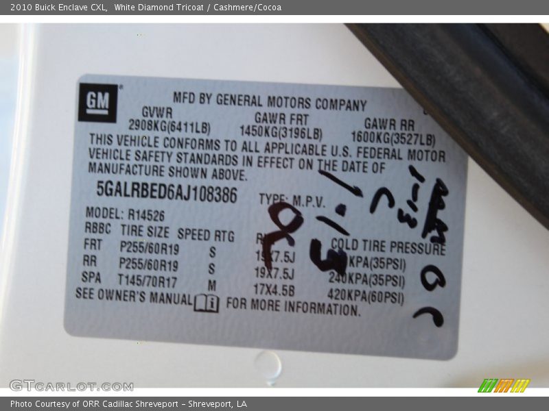 White Diamond Tricoat / Cashmere/Cocoa 2010 Buick Enclave CXL