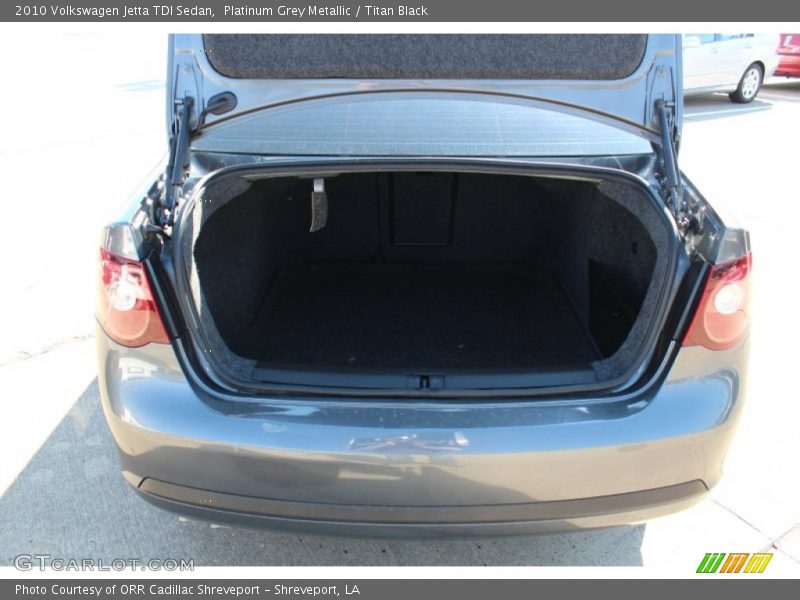 Platinum Grey Metallic / Titan Black 2010 Volkswagen Jetta TDI Sedan