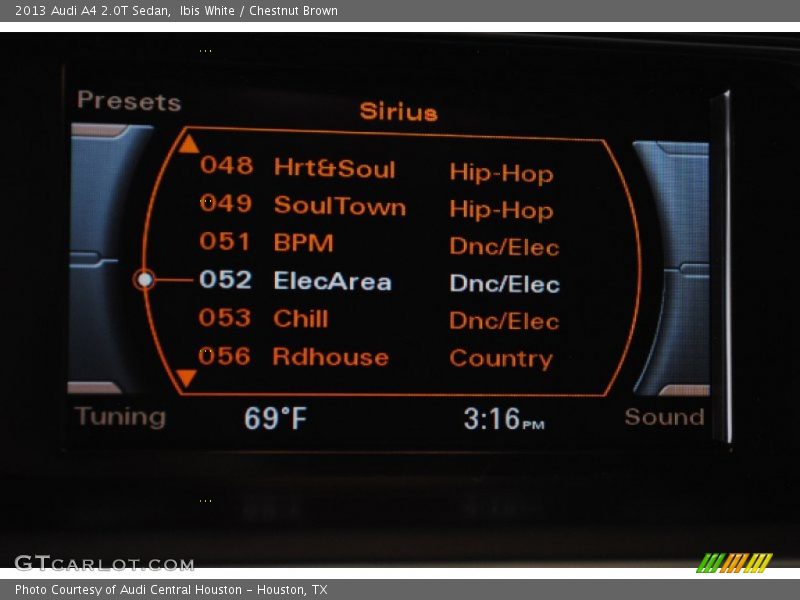 Ibis White / Chestnut Brown 2013 Audi A4 2.0T Sedan