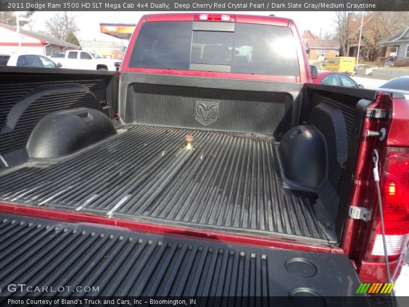  2011 Ram 3500 HD SLT Mega Cab 4x4 Dually Trunk