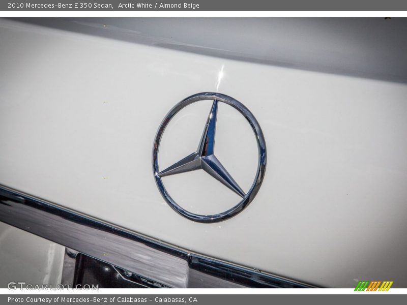 Arctic White / Almond Beige 2010 Mercedes-Benz E 350 Sedan