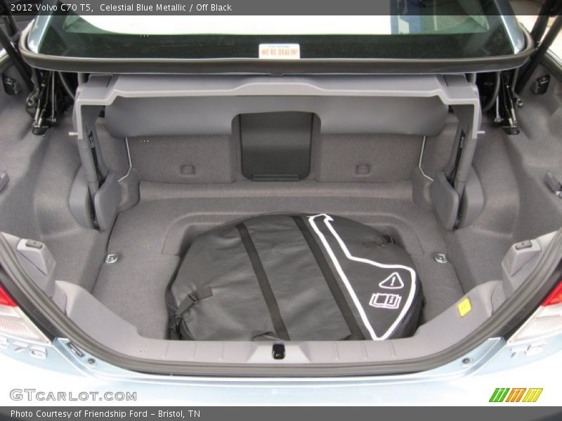 Celestial Blue Metallic / Off Black 2012 Volvo C70 T5