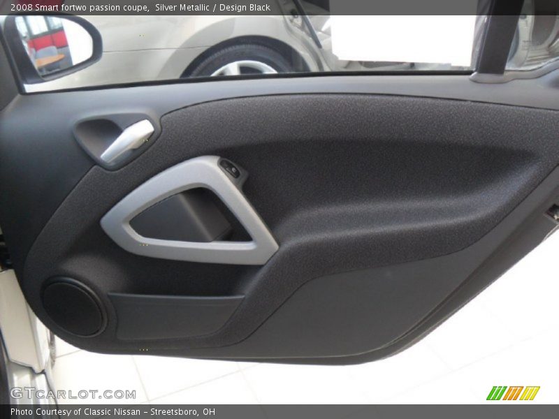 Silver Metallic / Design Black 2008 Smart fortwo passion coupe