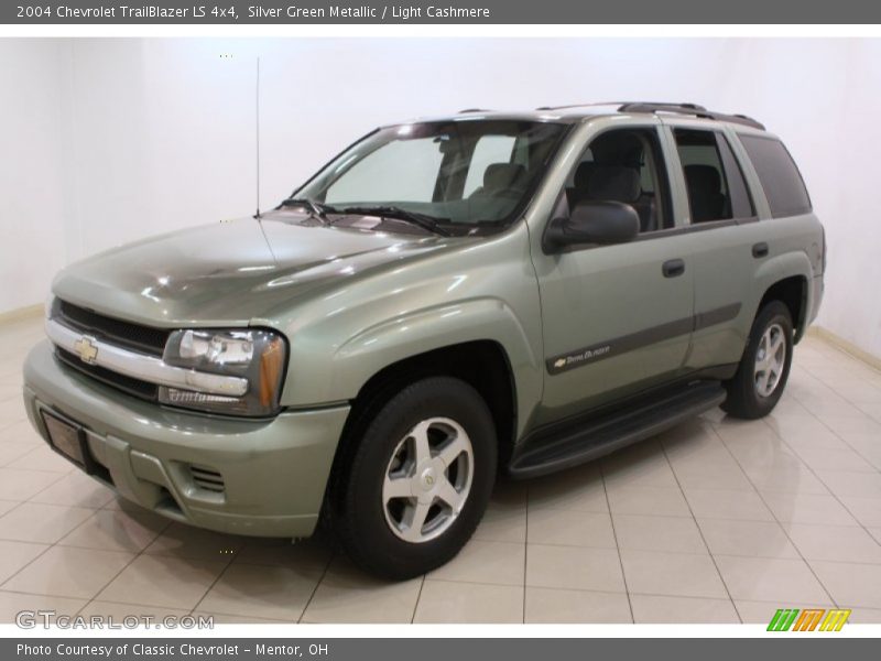 Silver Green Metallic / Light Cashmere 2004 Chevrolet TrailBlazer LS 4x4